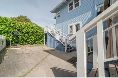 206 Cypress Ave, Pacific Grove, CA 93950 - Photo 27