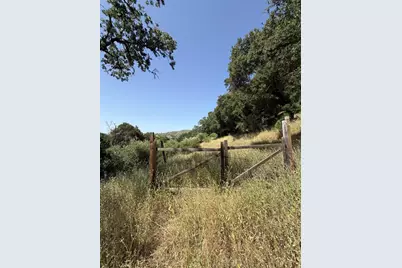 10900 Watsonville Rd, Gilroy, CA 95020 - Photo 13