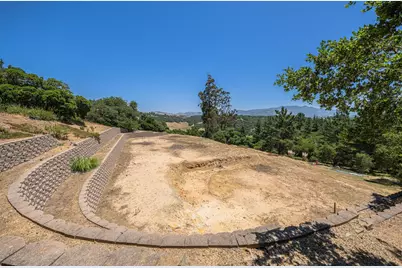 8734 Eagles Roost Rd, Salinas, CA 93907 - Photo 13