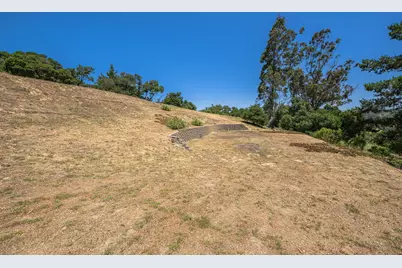 8734 Eagles Roost Rd, Salinas, CA 93907 - Photo 15