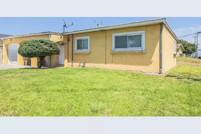 1208 Ramona Ave, Salinas, CA 93906 - Photo 1