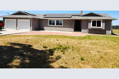 601 Weyer Rd, Modesto, CA 95357 - Photo 1