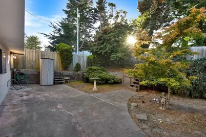 16 Christopher Ct, Daly City, CA 94015 - Photo 27