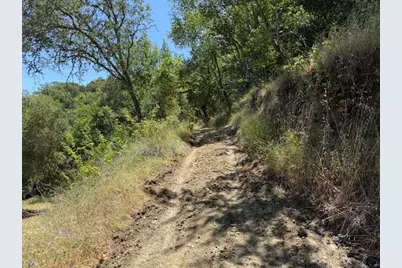 14056 Uvas Rd, Morgan Hill, CA 95037 - Photo 21