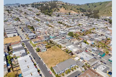 141 3rd Ave, Daly City, CA 94014 - Photo 9