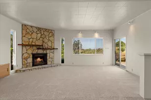 703 &amp 703A Hall Rd, Royal Oaks, CA 95076 - Photo 7