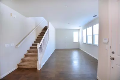 3936 Purple Finch Ln, Modesto, CA 95355 - Photo 9