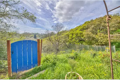 420 Yellowbrick Rd, Watsonville, CA 95076 - Photo 23