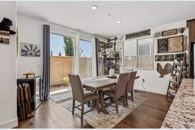 8906 Upbeat Way, Elk Grove, CA 95757 - Photo 17