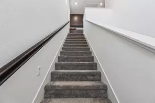 8906 Upbeat Wy, Elk Grove, CA 95757 - Photo 19