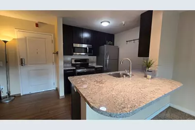 6400 Christie Ave 2211, Emeryville, CA 94608 - Photo 1