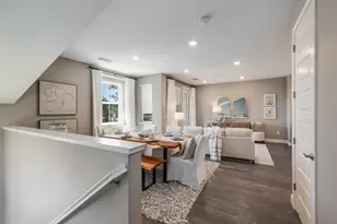 3 Lisbon Ln, Redwood City, CA 94063 - Photo 1