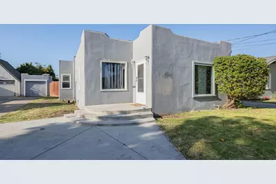 121 Oak St, Salinas, CA 93901 - Photo 1