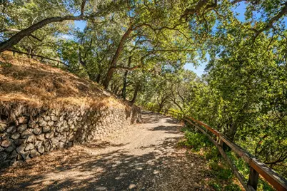 16497 S Kennedy Rd, Los Gatos, CA 95030 - Photo 11