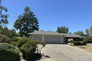 12689 Cambridge Dr, Saratoga, CA 95070 - Photo 1