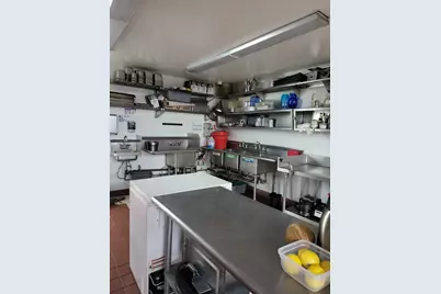 579 S Main St, Milpitas, CA 95035 - Photo 9