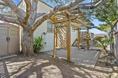 925 Cass St, Monterey, CA 93940 - Photo 9