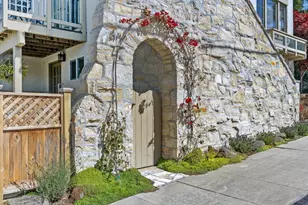 925 Cass St, Monterey, CA 93940 - Photo 3