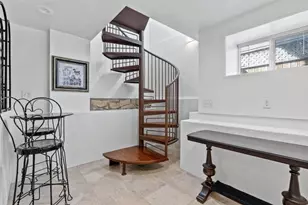 925 Cass St, Monterey, CA 93940 - Photo 19