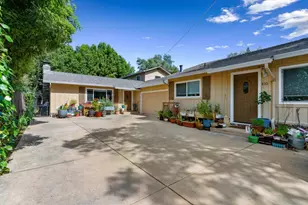 810 Cambridge Ave, Menlo Park, CA 94025 - Photo 1