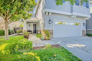 555 Calle Buena Vista, Morgan Hill, CA 95037 - Photo 1