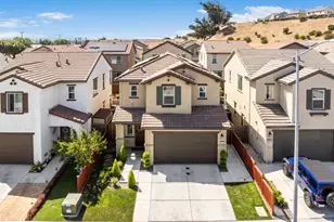 515 Shearwater St, Hollister, CA 95023 - Photo 1