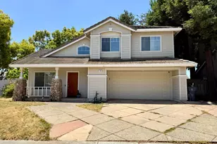 186 Pennsylvania Dr, Salinas, CA 93906 - Photo 1