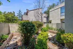 2005 Parrott Dr, San Mateo, CA 94402 - Photo 37