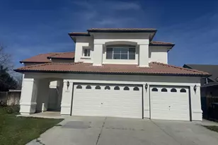 1842 Loma Linda Cir, Los Banos, CA 93635 - Photo 1