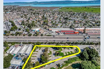 1893 Woodland Ave, East Palo Alto, CA 94303 - Photo 1