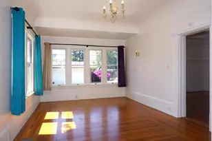 121 E Julian St, San Jose, CA 95112 - Photo 9