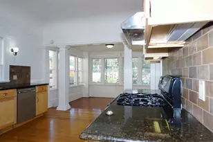 121 E Julian St, San Jose, CA 95112 - Photo 13