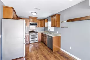 570 Casanova Ave, Monterey, CA 93940 - Photo 9