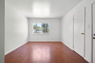 336 N 5th St, San Jose, CA 95112 - Photo 13