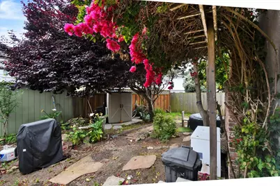 160 Clarendon Rd, Pacifica, CA 94044 - Photo 17