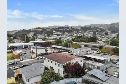 160 Clarendon Rd, Pacifica, CA 94044 - Photo 41