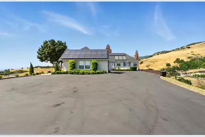 2525 Bridle Path Dr, Gilroy, CA 95020 - Photo 71