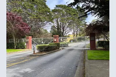 82 Crown Cir, South San Francisco, CA 94080 - Photo 1