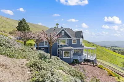 14115 Mount Hamilton Rd, San Jose, CA 95140 - Photo 5