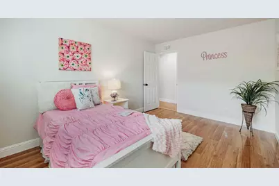 1329 Essex Way, San Jose, CA 95117 - Photo 13