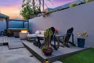 865 Valley Oak Dr, Hollister, CA 95023 - Photo 1