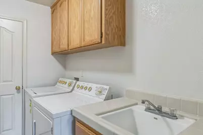 859 Sandra St, Los Banos, CA 93635 - Photo 19