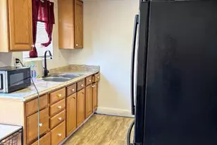 8116 Montgomery Ave, Stockton, CA 95209 - Photo 11