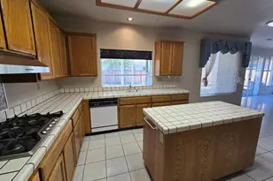 1204 Pickford Way, Salinas, CA 93906 - Photo 11