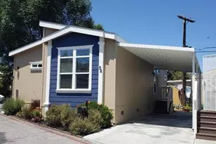 440 Moffett Blvd 84, Mountain View, CA 94043 - Photo 3