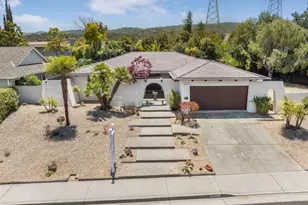 10407 Vista Knoll Blvd, Cupertino, CA 95014 - Photo 1