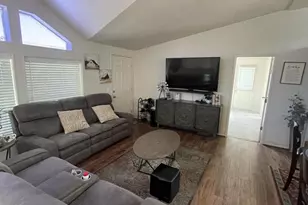 1505 La Perla Dr, Modesto, CA 95357 - Photo 5