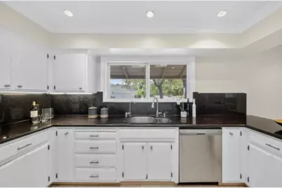 13010 Glen Brae Dr, Saratoga, CA 95070 - Photo 9