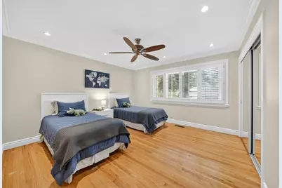 13010 Glen Brae Dr, Saratoga, CA 95070 - Photo 35