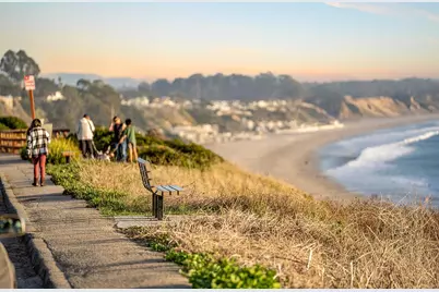 129 Santa Cruz Ave, Aptos, CA 95003 - Photo 63